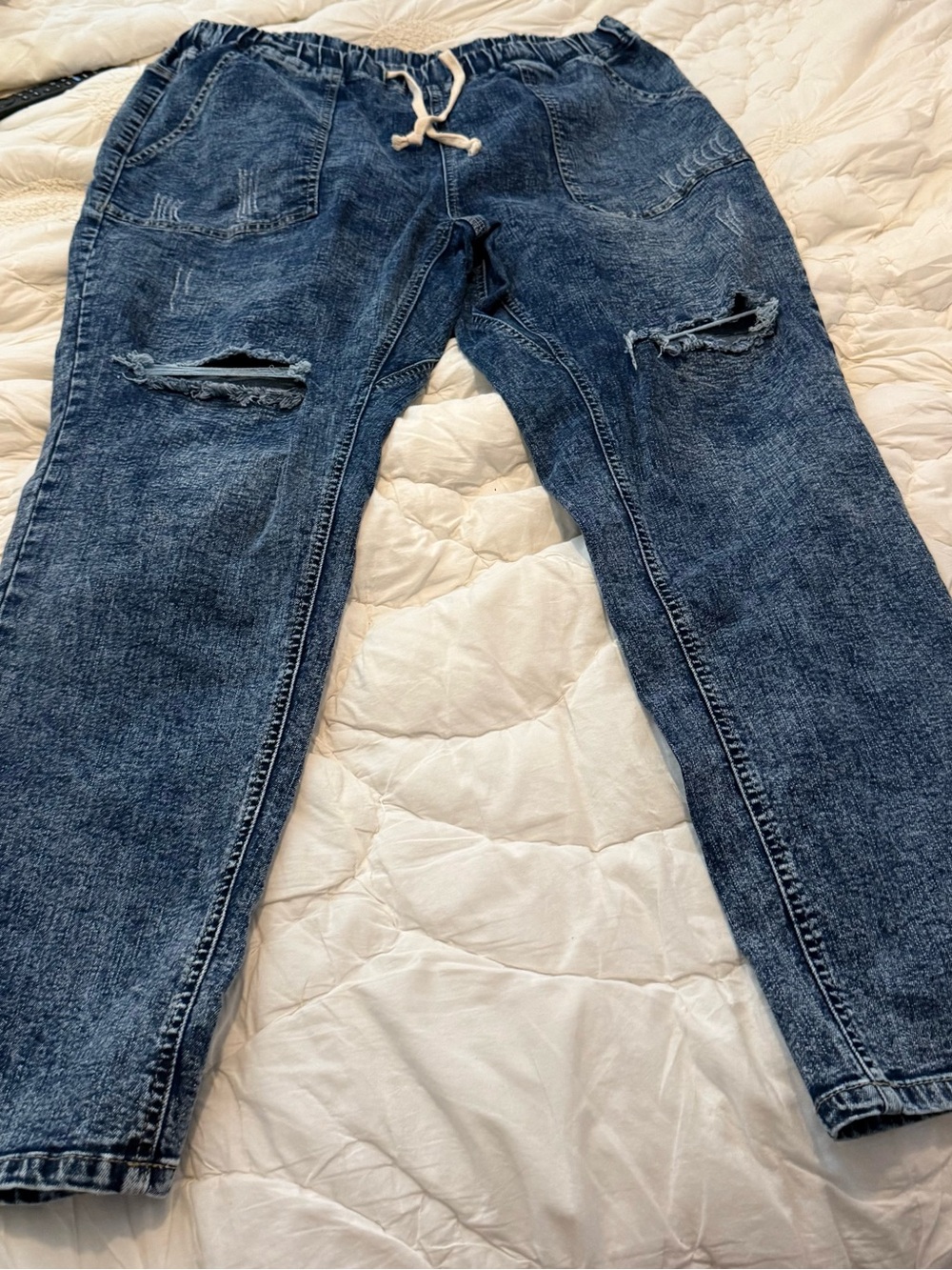 Women’s Distressed Drawstring Jeans - Blue